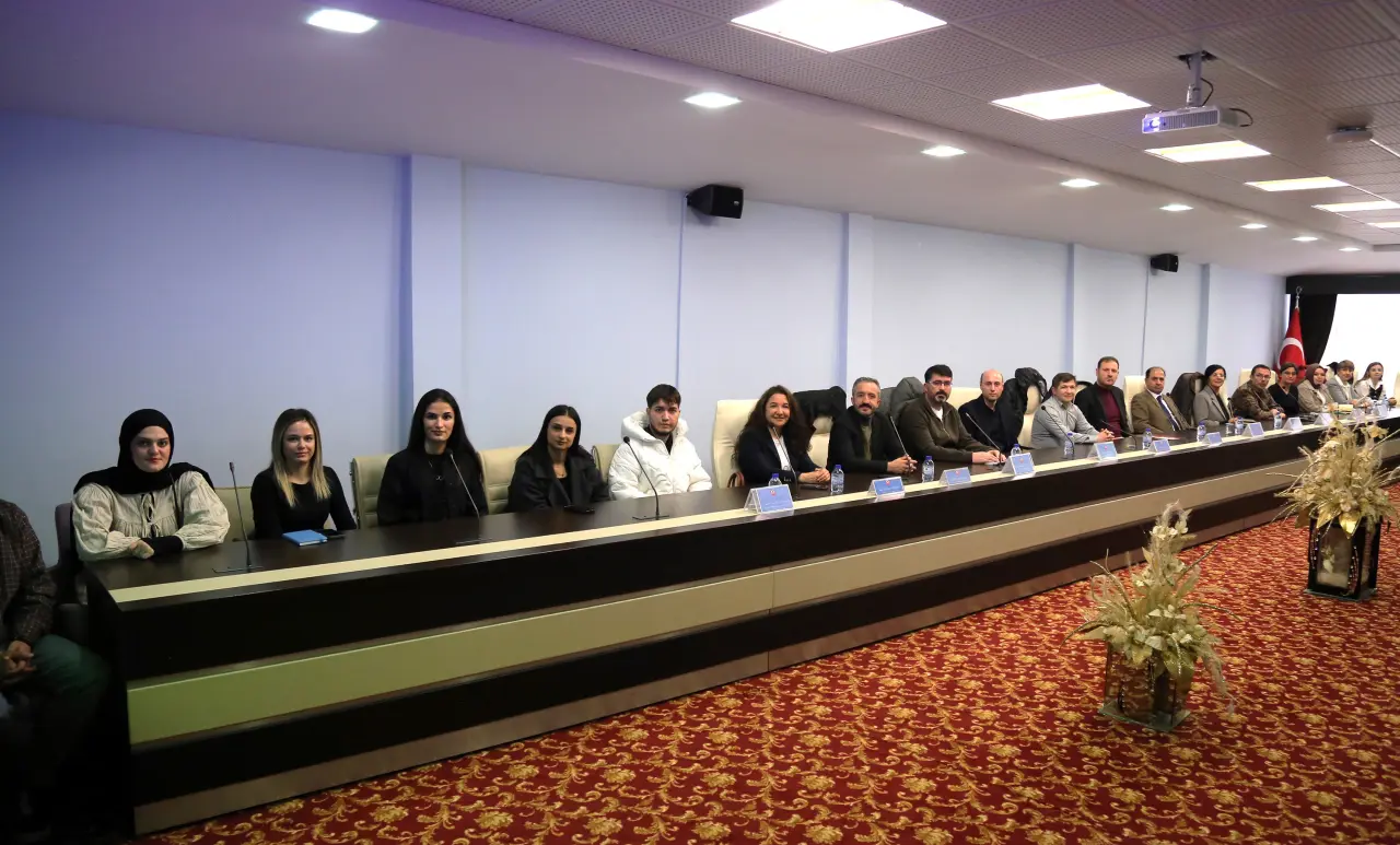 Gümüşhane Üniversitesi Senatosu’nda kapılar öğrencilere açıldı 5