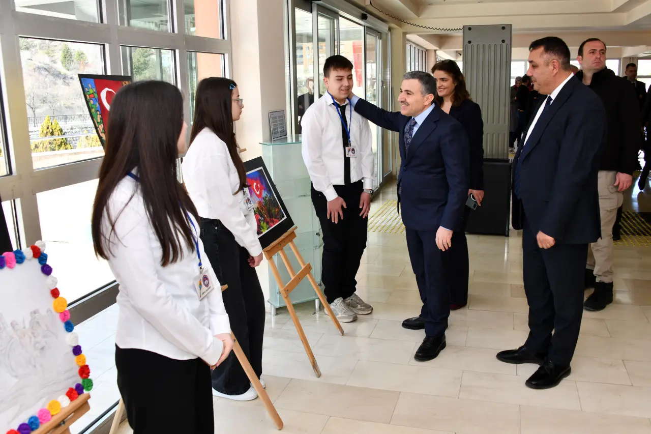 Gümüşhane’de 18 Mart Şehitleri Anma Günü ve Çanakkale Zaferi’nin 111. Yıl Dönümü Törenle Kutlandı 12