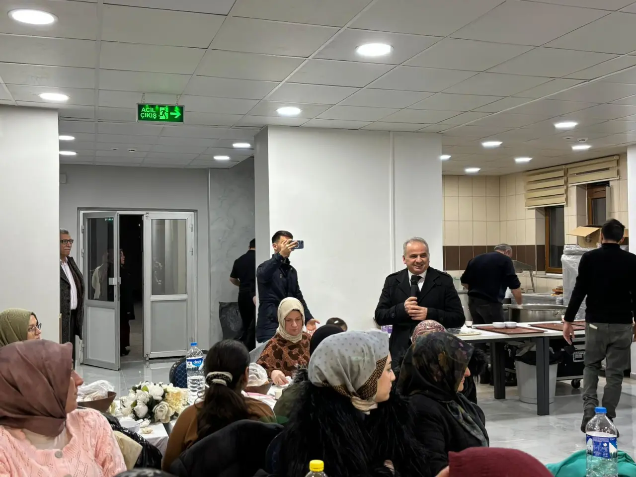 Tekke Belediyesi’nin 8 Mart Dünya Kadınlar Günü iftar programı yoğun ilgi gördü 13