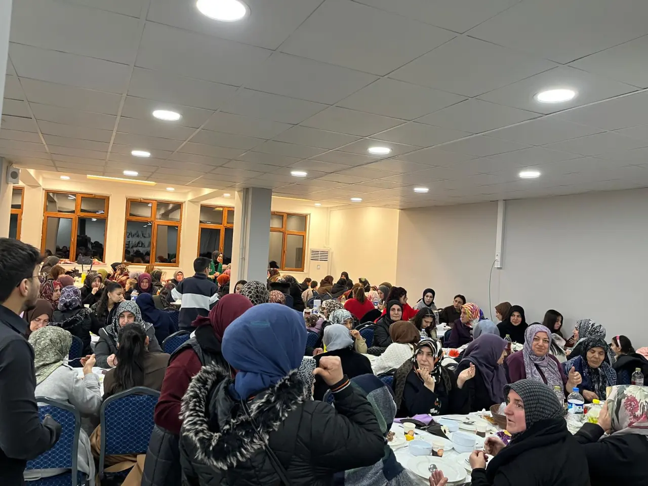 Tekke Belediyesi’nin 8 Mart Dünya Kadınlar Günü iftar programı yoğun ilgi gördü 2