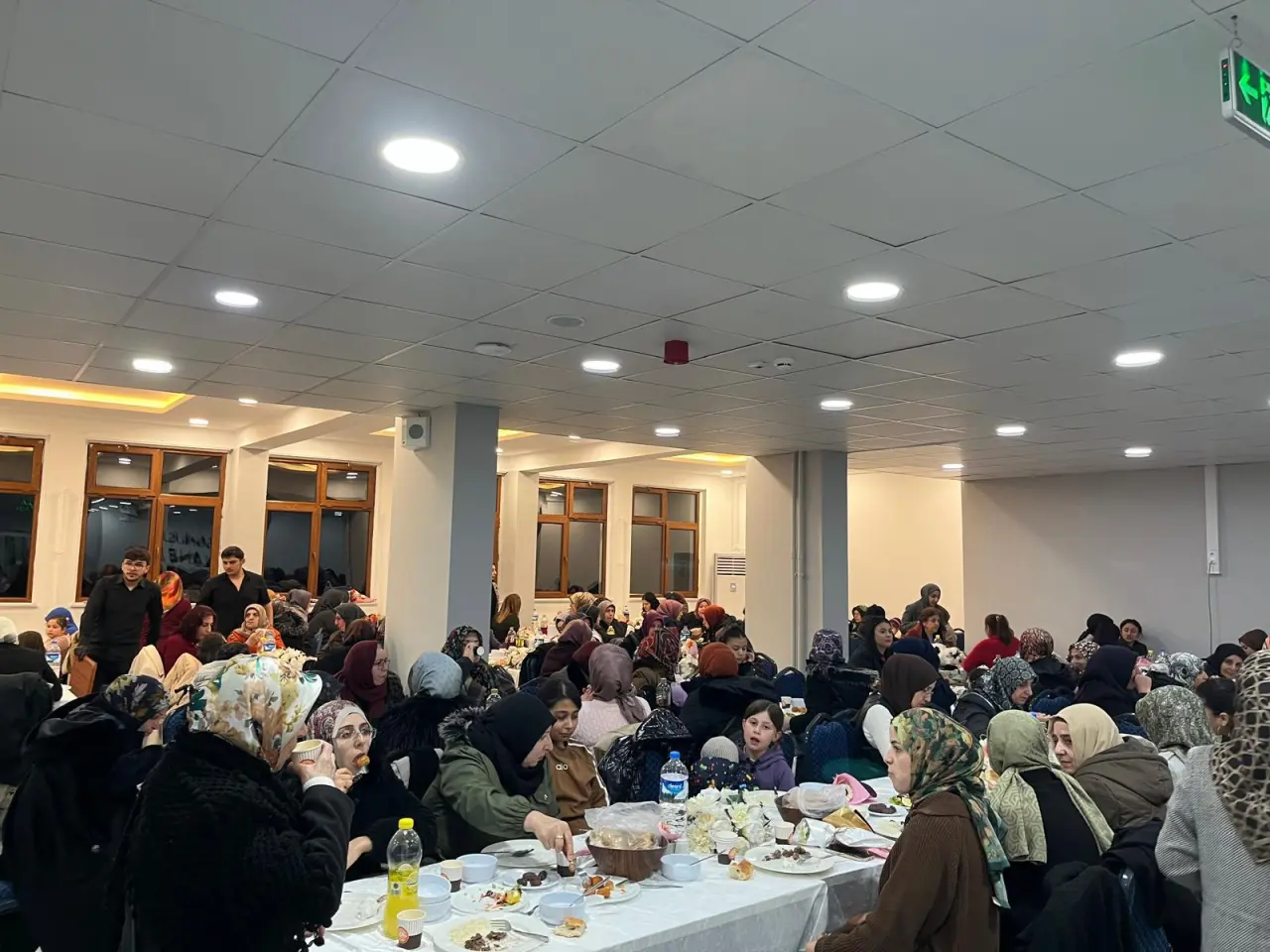Tekke Belediyesi’nin 8 Mart Dünya Kadınlar Günü iftar programı yoğun ilgi gördü 1