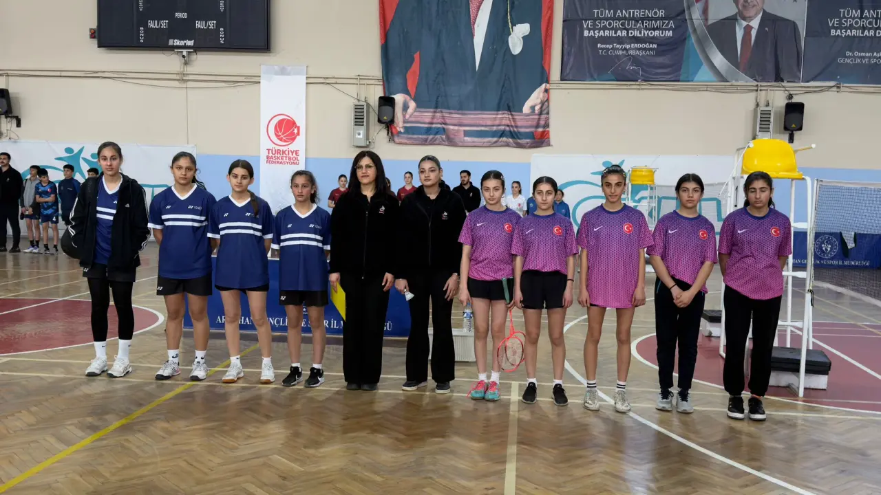 Tekke Ortaokulu Badminton Takımı Üst Üste 3. Kez Bölge Şampiyonu Oldu 10