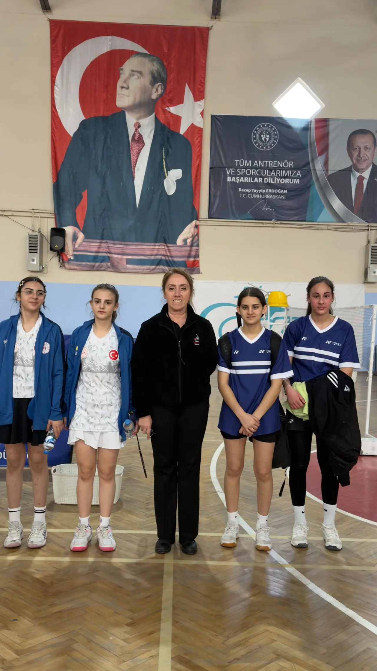 Tekke Ortaokulu Badminton Takımı Üst Üste 3. Kez Bölge Şampiyonu Oldu 3