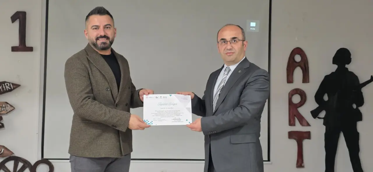 Torul’da Bilim Rüzgarı: Doç. Dr. Adem Yulu Öğrencilerle Buluştu 4