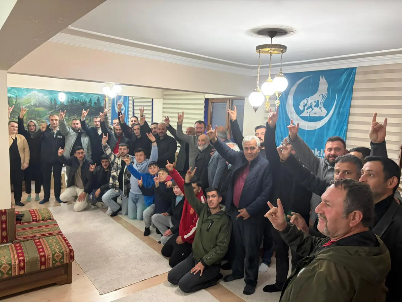 Ülkü Ocakları Gümüşhane İl Başkanlığı Ramazan Boyunca Gönül Sofraları Kurdu 24