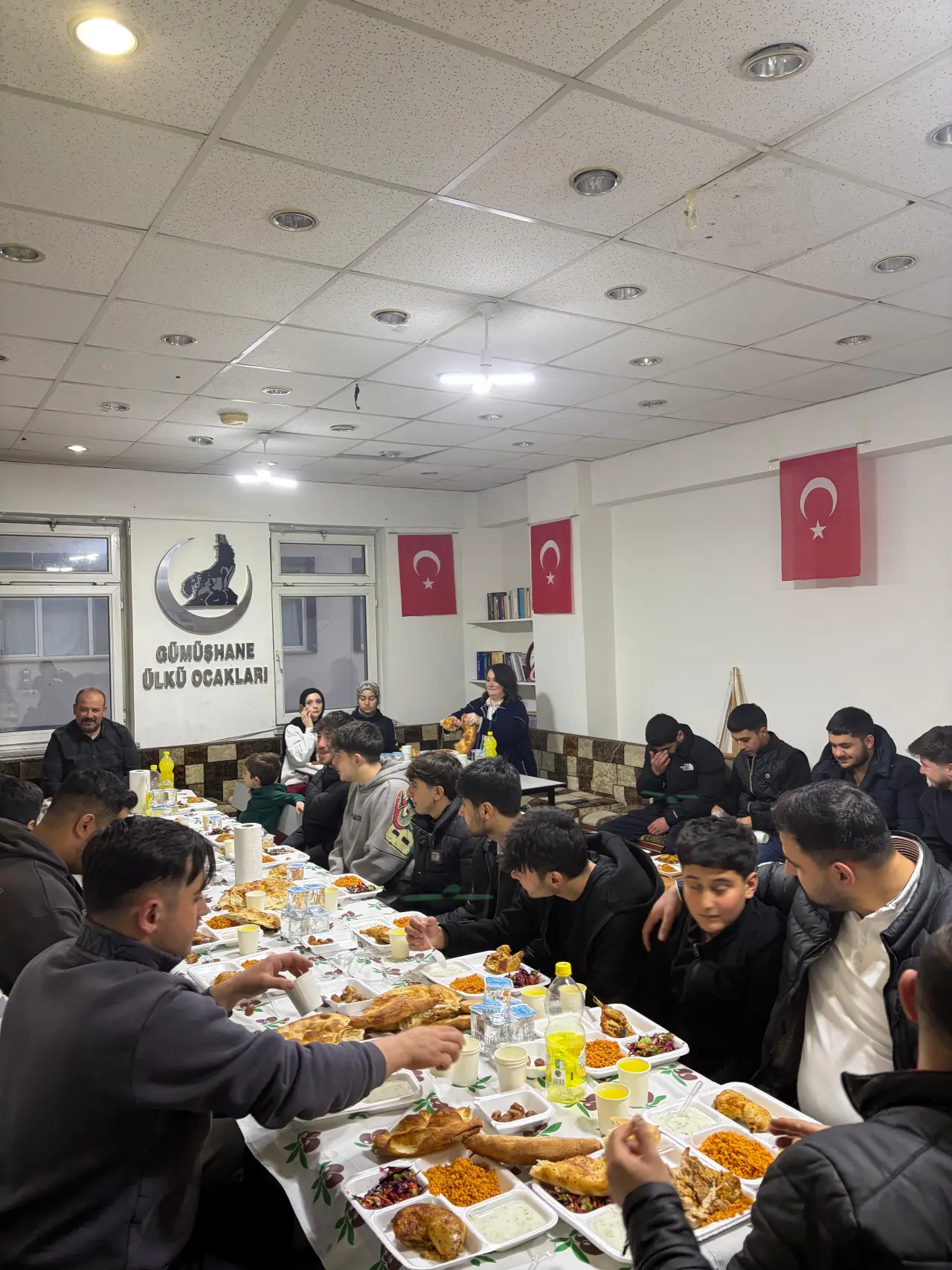 Ülkü Ocakları Gümüşhane İl Başkanlığı Ramazan Boyunca Gönül Sofraları Kurdu 18