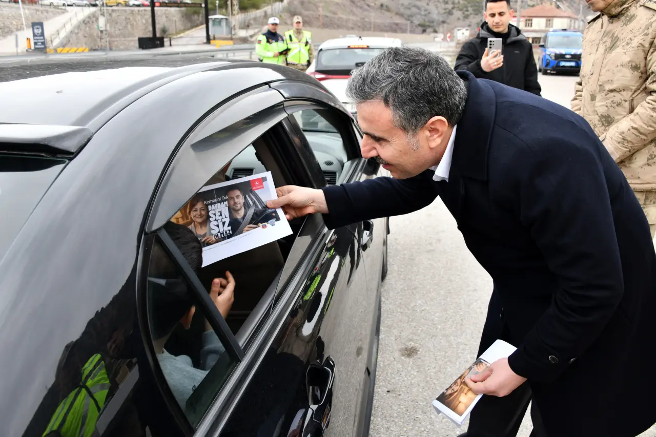 Vali Cevdet Atay: "Bayram Sevinci Acıya Dönüşmesin" 7