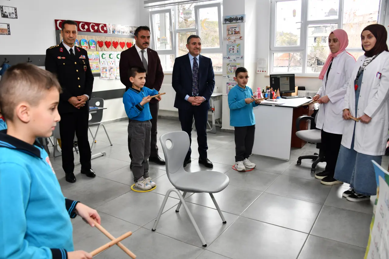 Vali Cevdet Atay Şiran’da incelemelerde bulundu 17