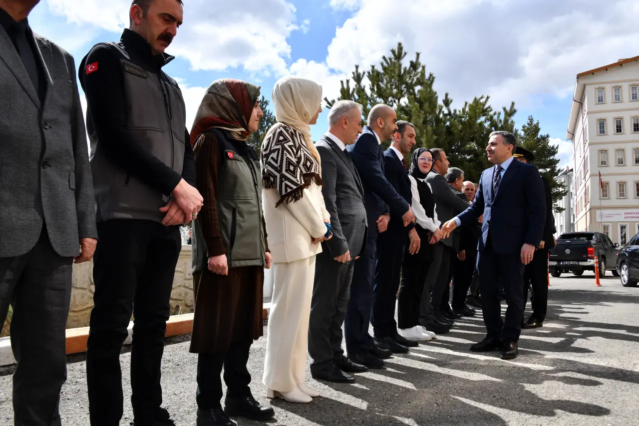 Vali Cevdet Atay Şiran’da incelemelerde bulundu 1