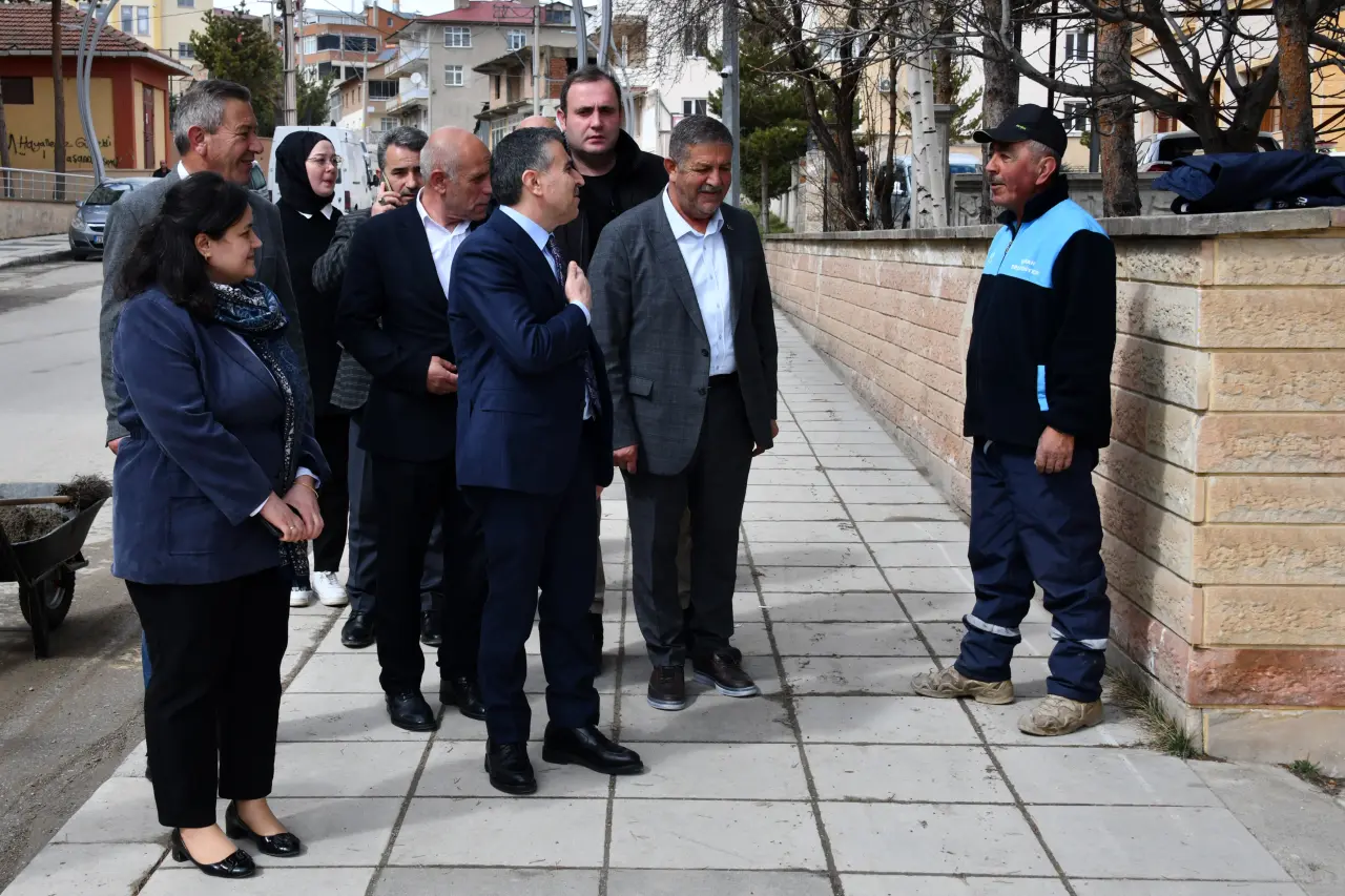 Vali Cevdet Atay Şiran’da incelemelerde bulundu 16