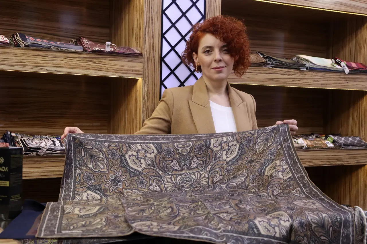 Anadolu’nun sembolleri eşarplarda dile geliyor 5