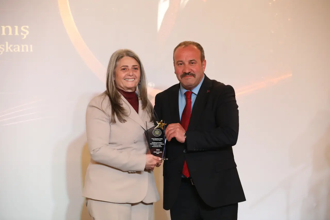 Ankara’da Gümüşhane Rüzgarı: ‘Gümüşhane’ye Değer Katanlar Ödül Töreni’ Görkemli Bir Törenle Gerçekleşti 31