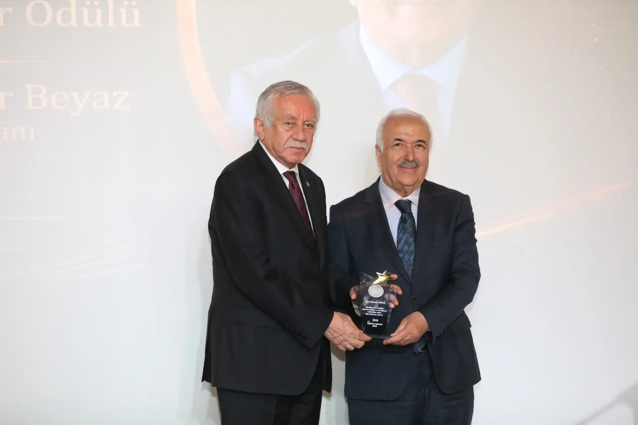 Ankara’da Gümüşhane Rüzgarı: ‘Gümüşhane’ye Değer Katanlar Ödül Töreni’ Görkemli Bir Törenle Gerçekleşti 15