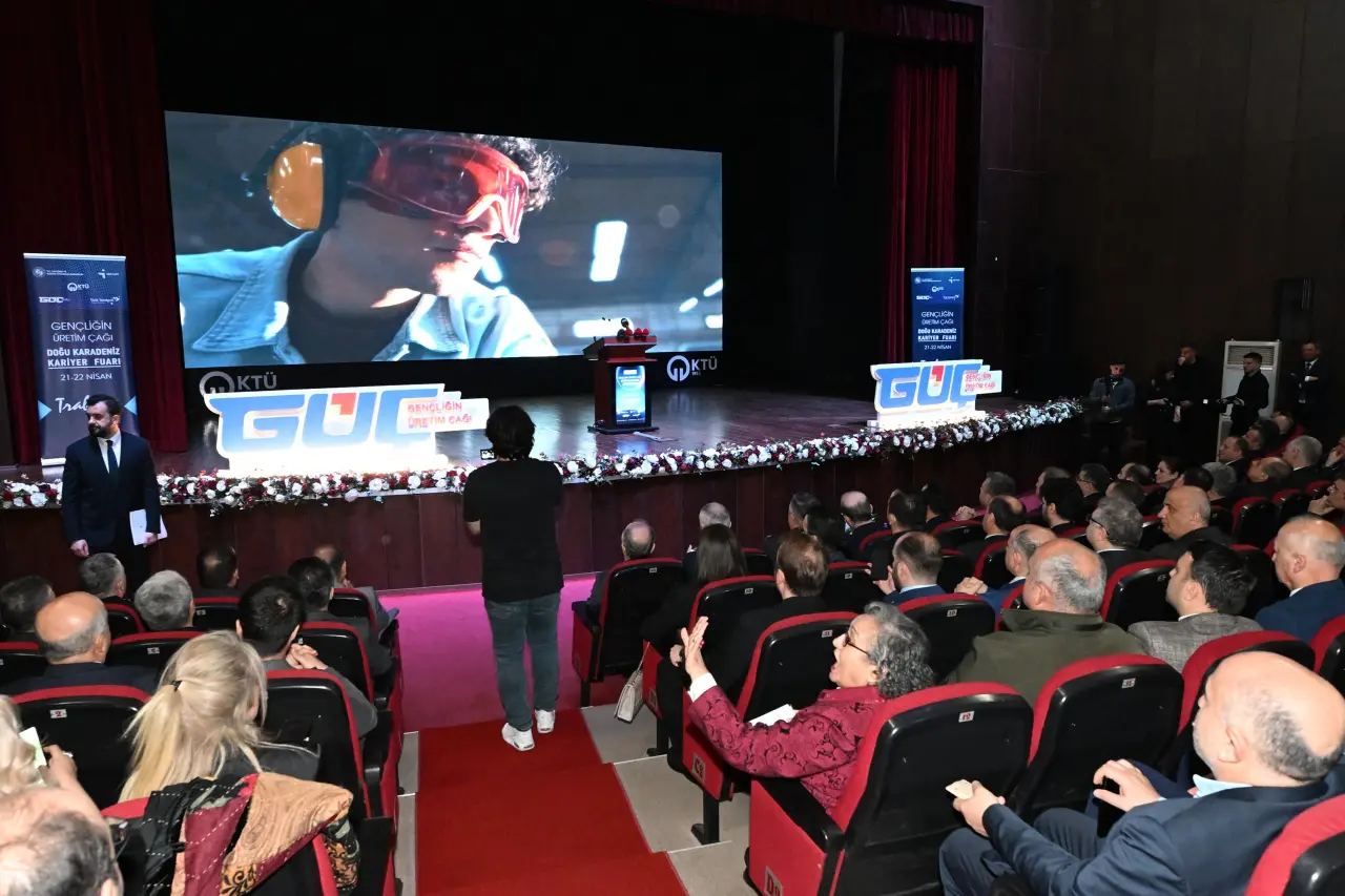 Bölgenin En Büyük Kariyer Buluşması: DOKKAF’26 Kapılarını Açtı 2