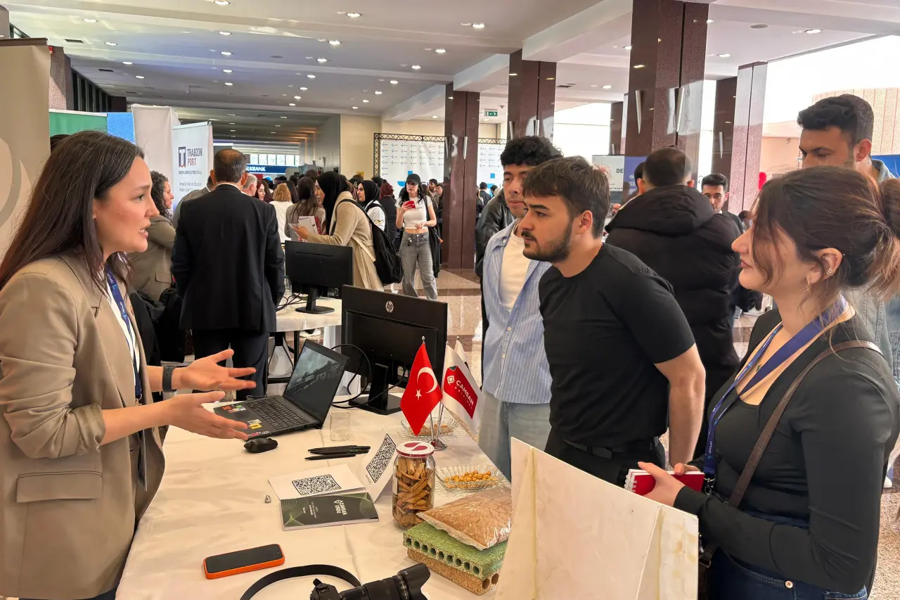 Bölgenin En Büyük Kariyer Buluşması: DOKKAF’26 Kapılarını Açtı 1