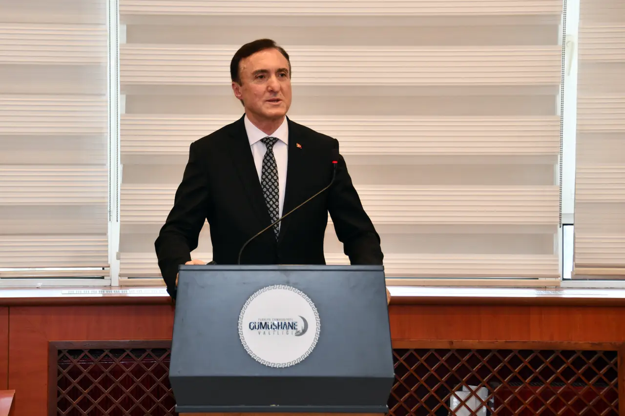 Erhan Paşa Gümüşhane’den Seslendi: "Kendi Göbeğimizi Kendimiz Keseceğiz" 2