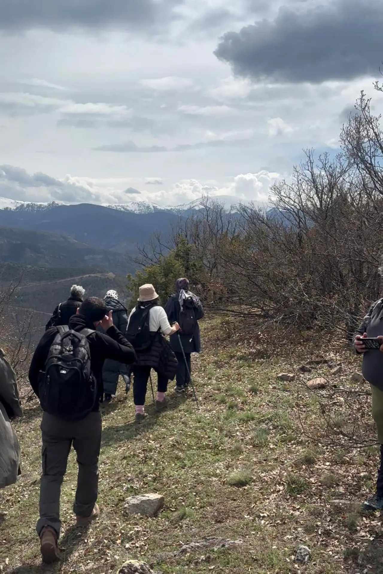 Godanas Ormanlarını 14 kilometre yürüyerek aştılar! 5