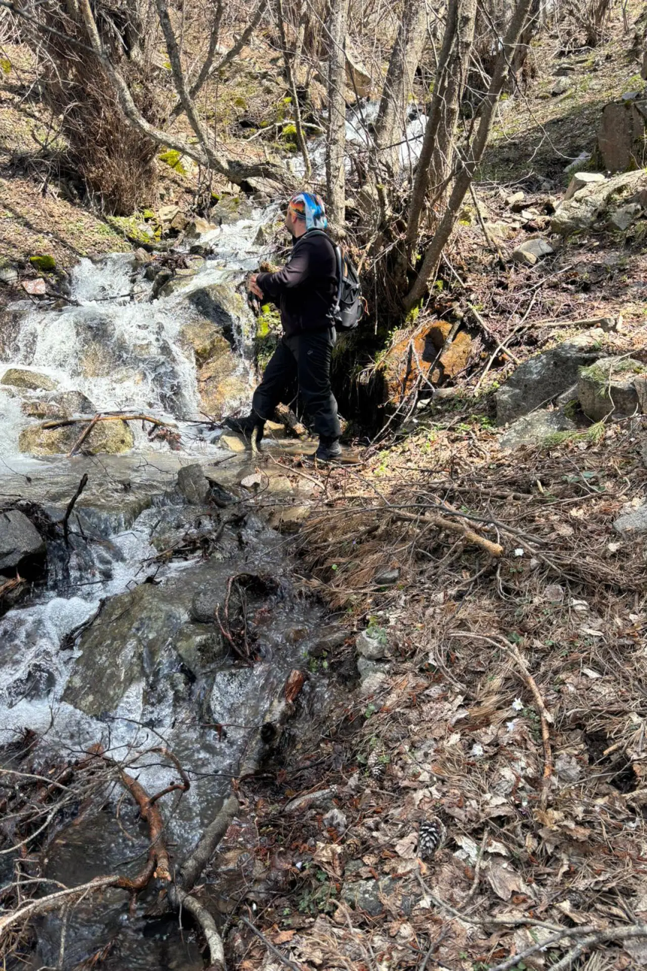 Godanas Ormanlarını 14 kilometre yürüyerek aştılar! 16