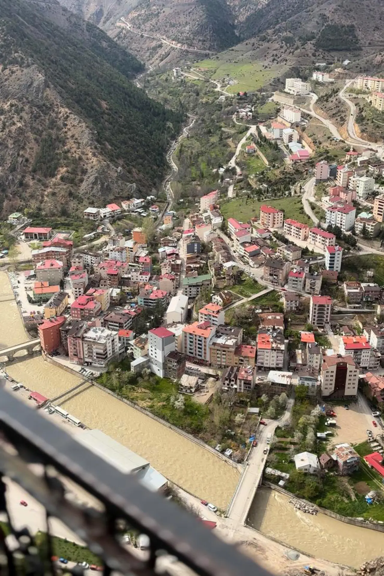 Godanas Ormanlarını 14 kilometre yürüyerek aştılar! 8