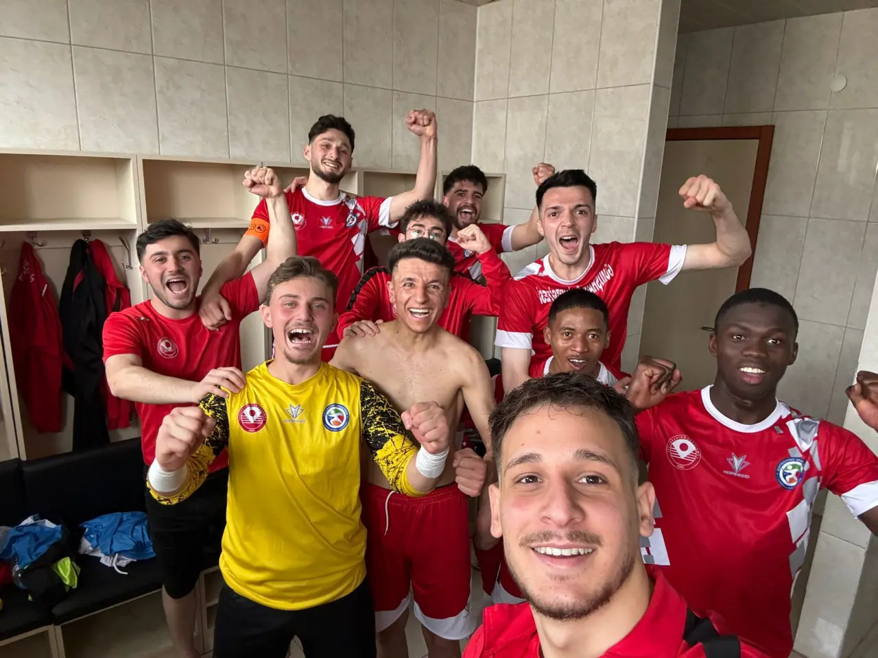 Gümüşhane Üniversitesi Salon Futbolunda Türkiye Finallerine Yükseldi 5