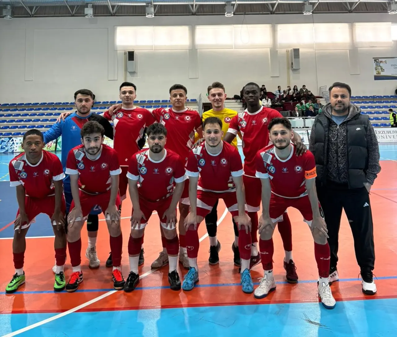 Gümüşhane Üniversitesi Salon Futbolunda Türkiye Finallerine Yükseldi 4