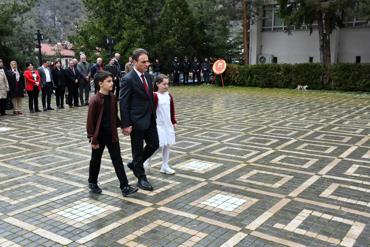 Gümüşhane’de 23 Nisan Ulusal Egemenlik ve Çocuk Bayramı Törenlerle Kutlandı 4