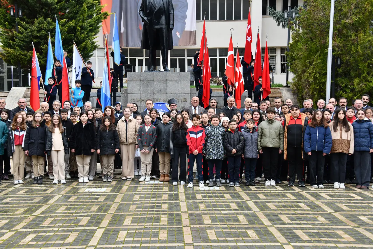 Gümüşhane’de 23 Nisan Ulusal Egemenlik ve Çocuk Bayramı Törenlerle Kutlandı 13