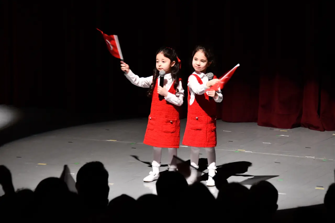 Gümüşhane’de 23 Nisan Ulusal Egemenlik ve Çocuk Bayramı Törenlerle Kutlandı 46