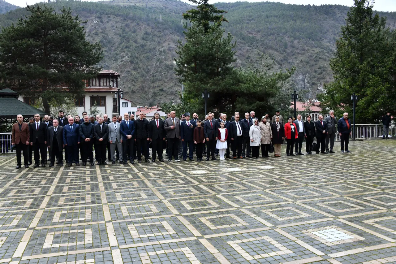 Gümüşhane’de 23 Nisan Ulusal Egemenlik ve Çocuk Bayramı Törenlerle Kutlandı 1