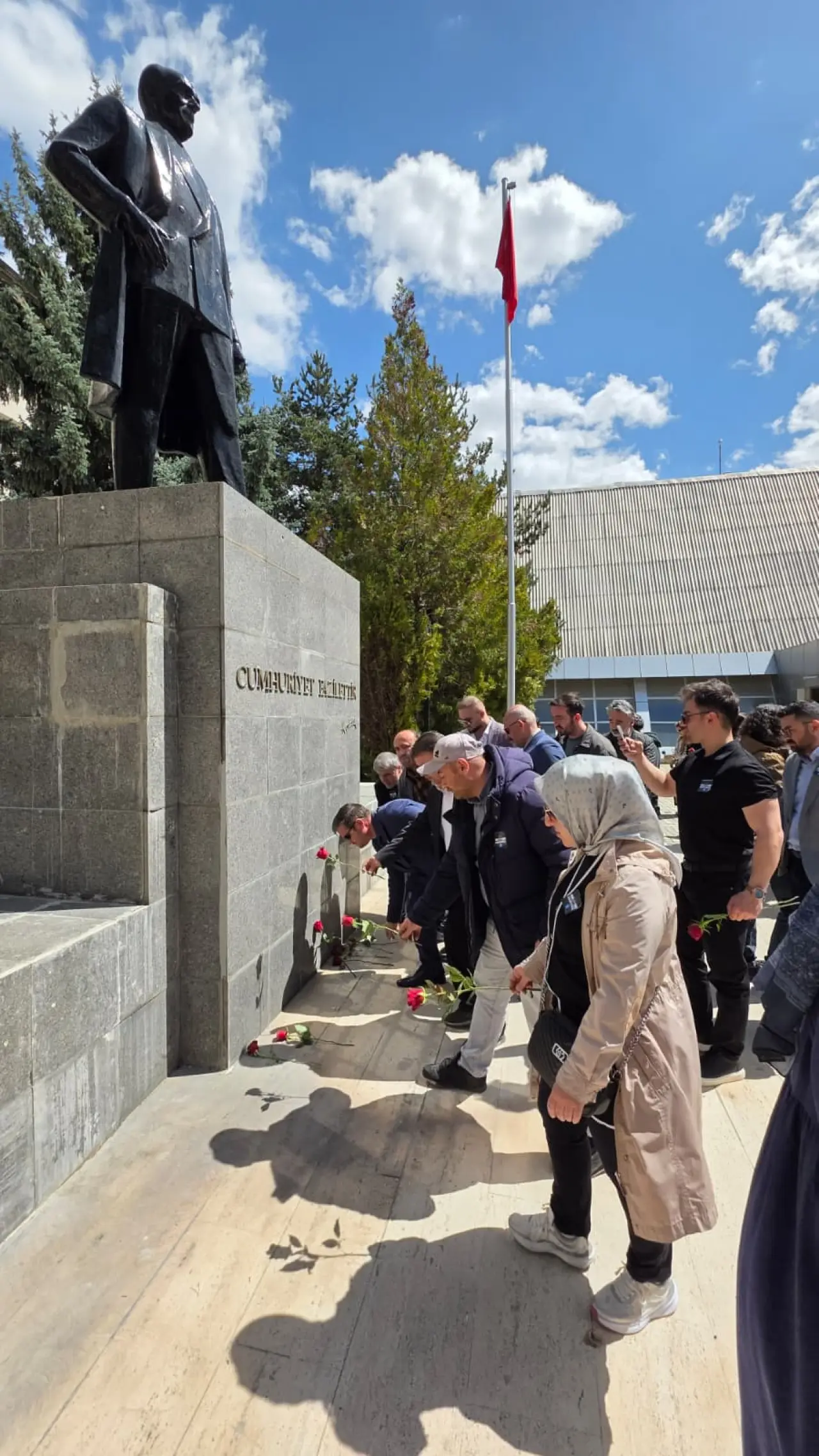 Gümüşhane’de eğitim şehitleri için anlamlı anma töreni 5