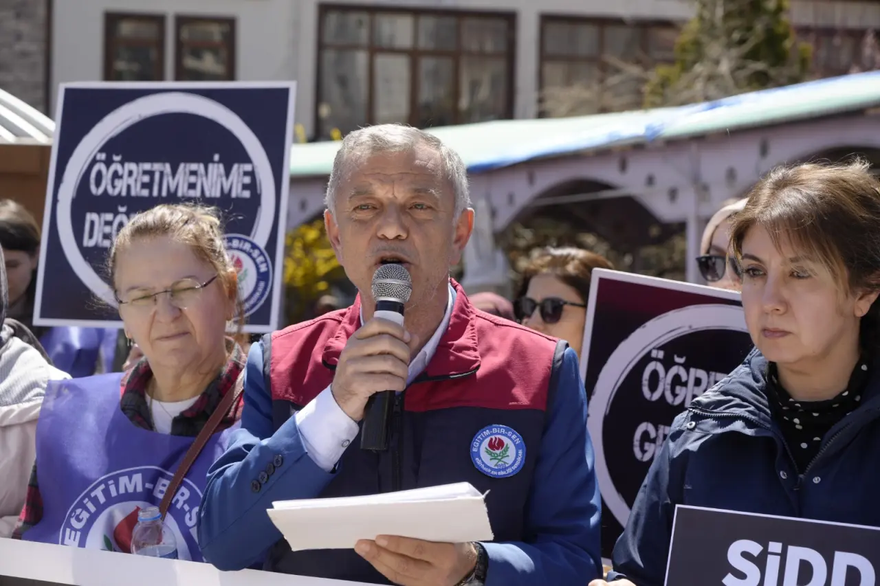 Gümüşhane’de eğitim sendikalarından ortak deklarasyon 5