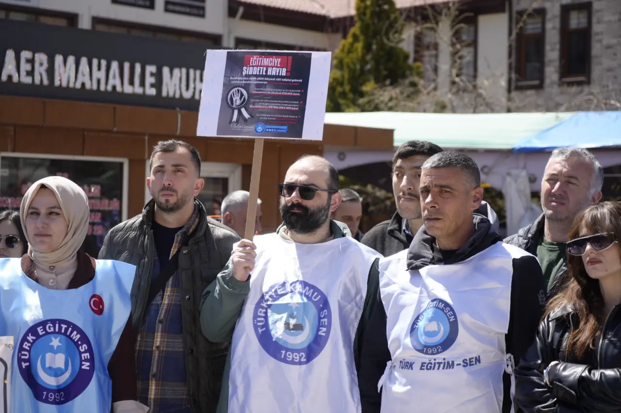 Gümüşhane’de eğitim sendikalarından ortak deklarasyon 2