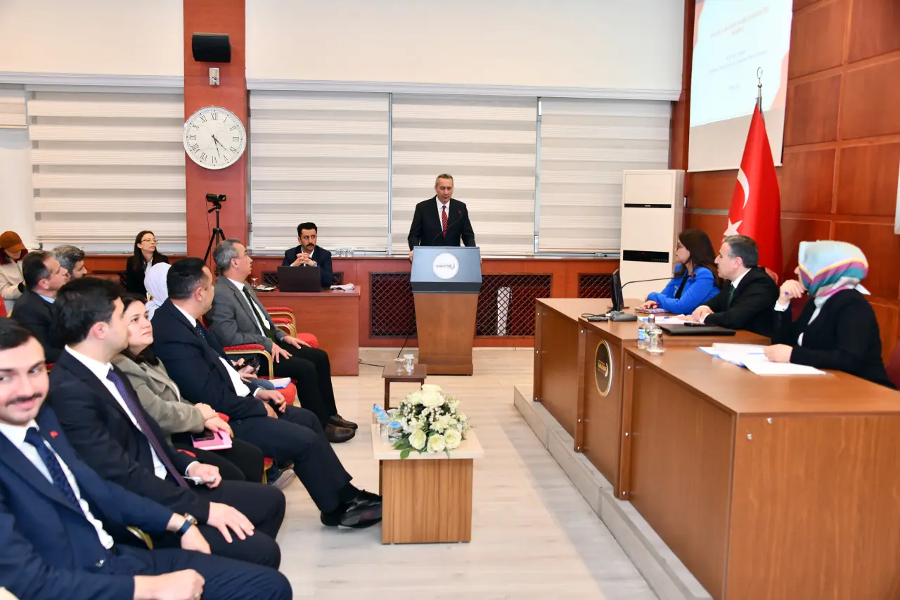 Gümüşhane'de Yatırımlar Gündemde: 77 Milyar TL'lik Projeler Görüşüldü 22