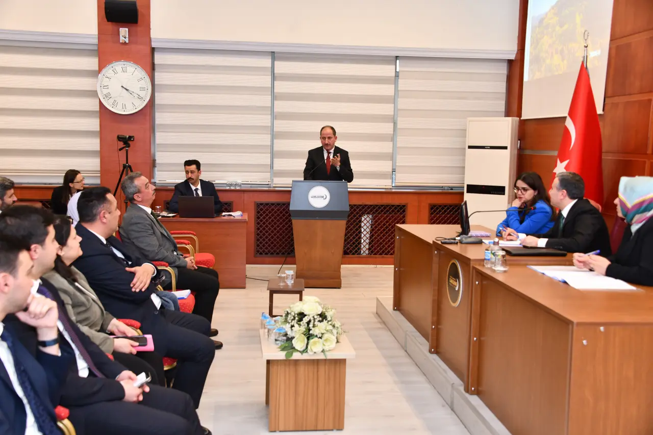 Gümüşhane'de Yatırımlar Gündemde: 77 Milyar TL'lik Projeler Görüşüldü 17