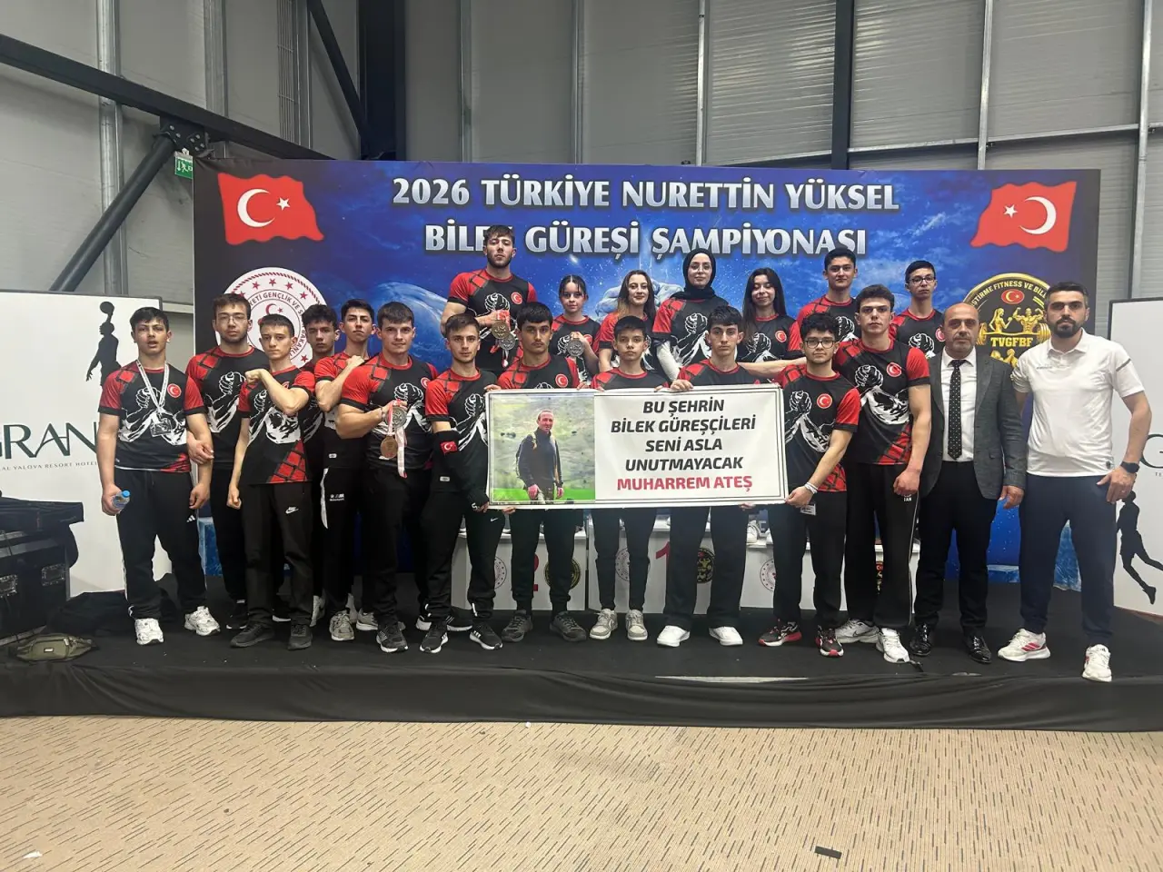 Gümüşhaneli bilek güreşçileri Yalova’da tarih yazdı: 18 Madalya, 2 Kupa! 4