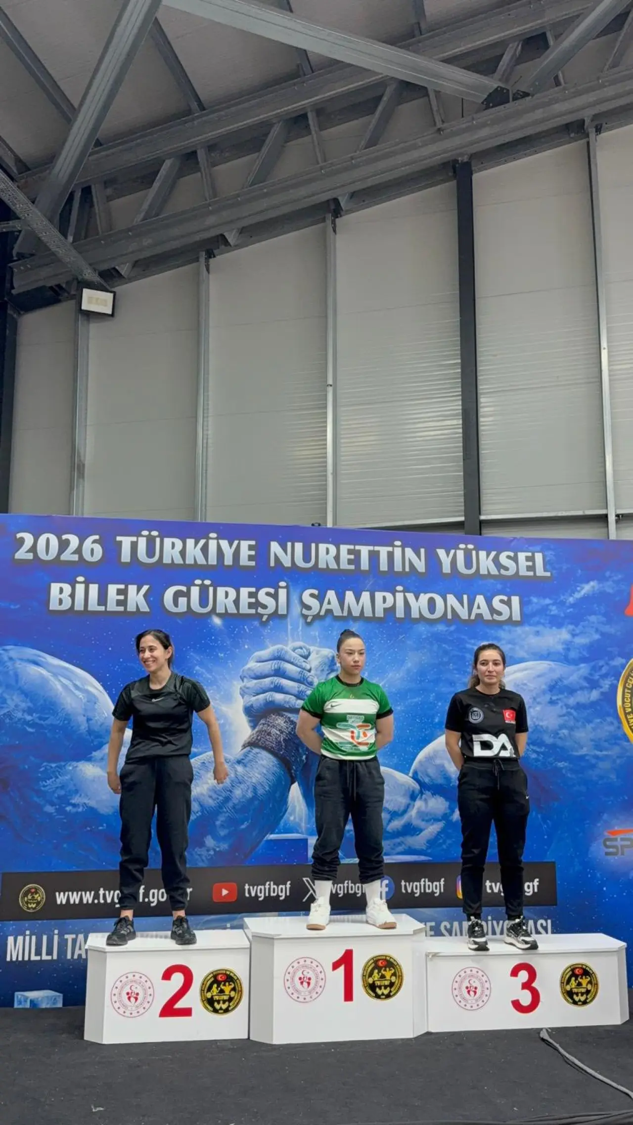 Gümüşhaneli bilek güreşçileri Yalova’da tarih yazdı: 18 Madalya, 2 Kupa! 8