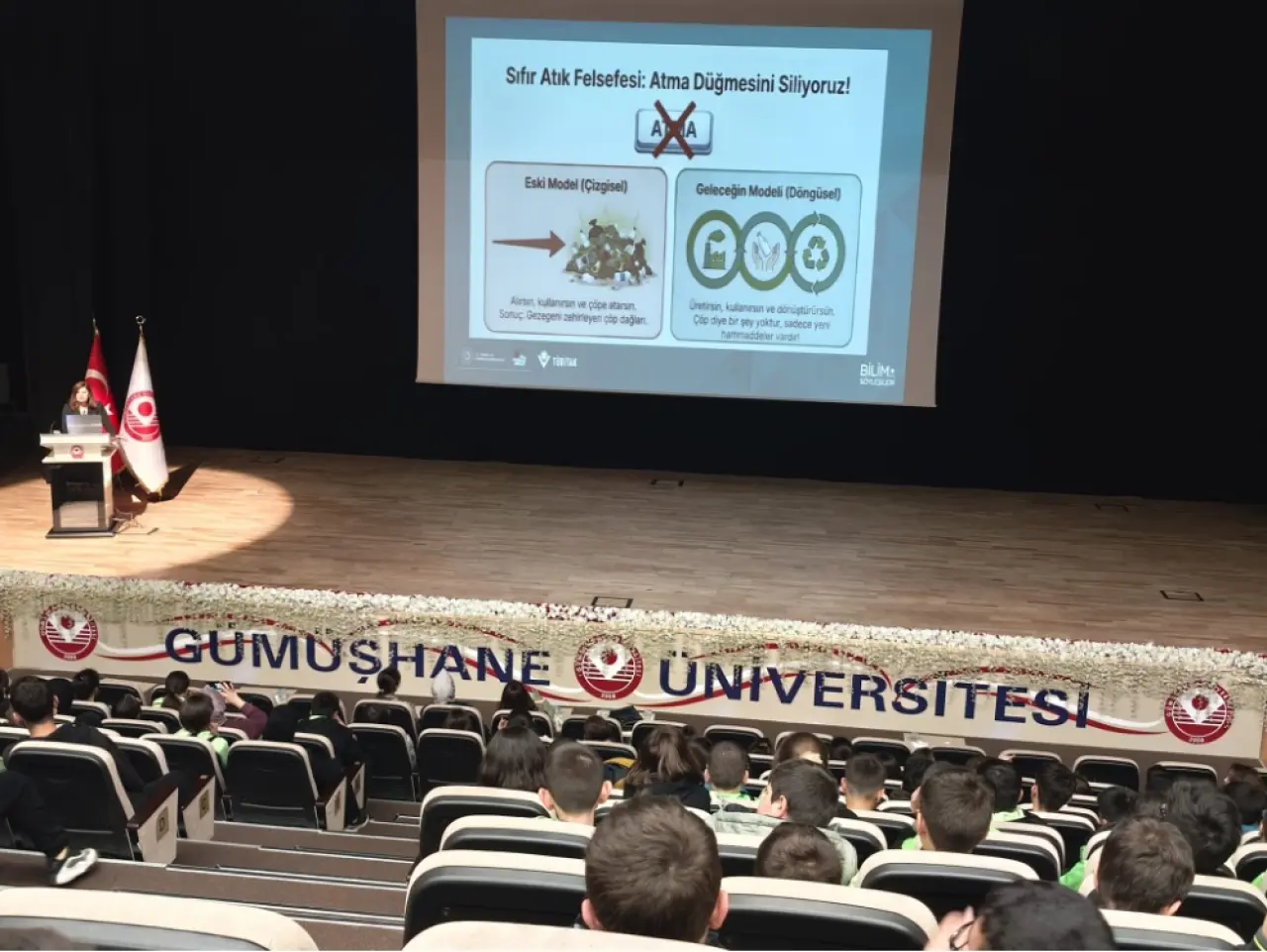 Gümüşhaneli Gençler Üniversite Çatısı Altında Geleceği Dinledi: Nanoteknoloji ve Sıfır Atık! 3