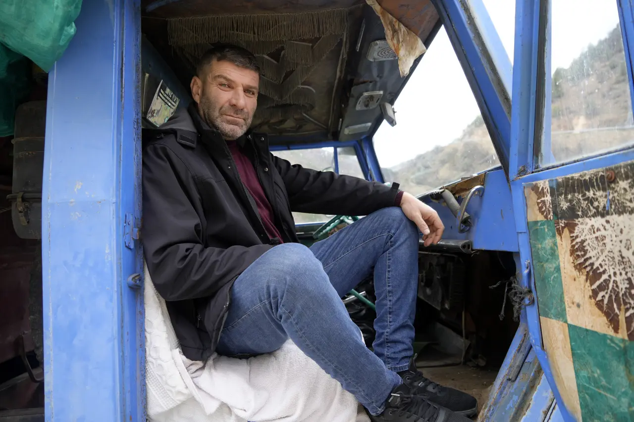 Gümüşhaneli Vatandaş Şokta: Bahçedeki "Odunluk" İstanbul’da Köprüden Geçmiş! 4