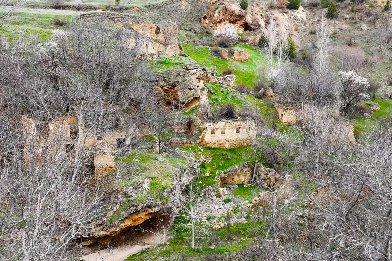 Gümüşhane’nin saklı hazinesi "Eski Mardin" görünümüyle büyülüyor! 45