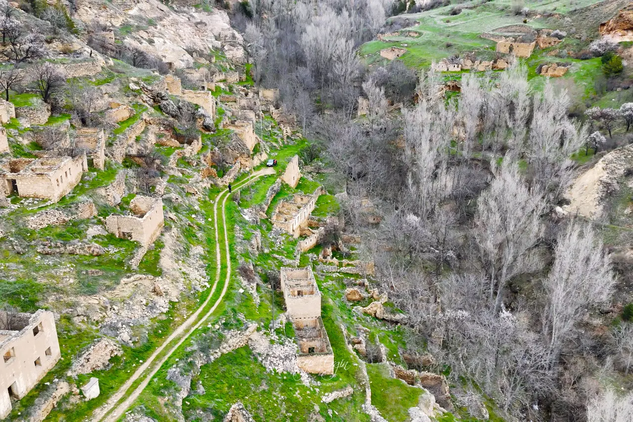 Gümüşhane’nin saklı hazinesi "Eski Mardin" görünümüyle büyülüyor! 47