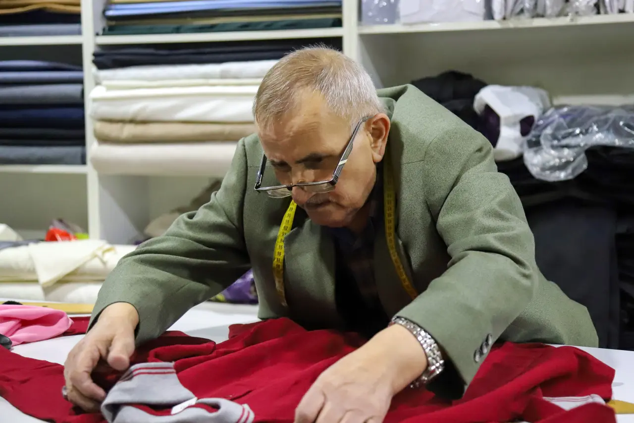 Gümüşhane’nin yarım asırlık çınarı: Terzi İlyas Aslan’ın 56 yıllık meslek yolculuğu 7