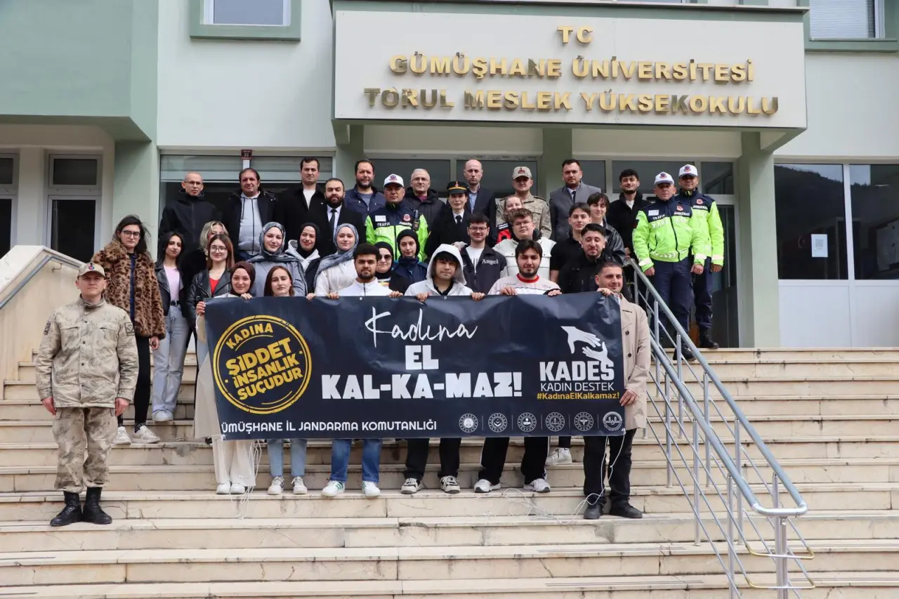 İl Jandarma Komutanlığı’ndan Üniversite Gençliğine Bilgilendirme Seferberliği 6