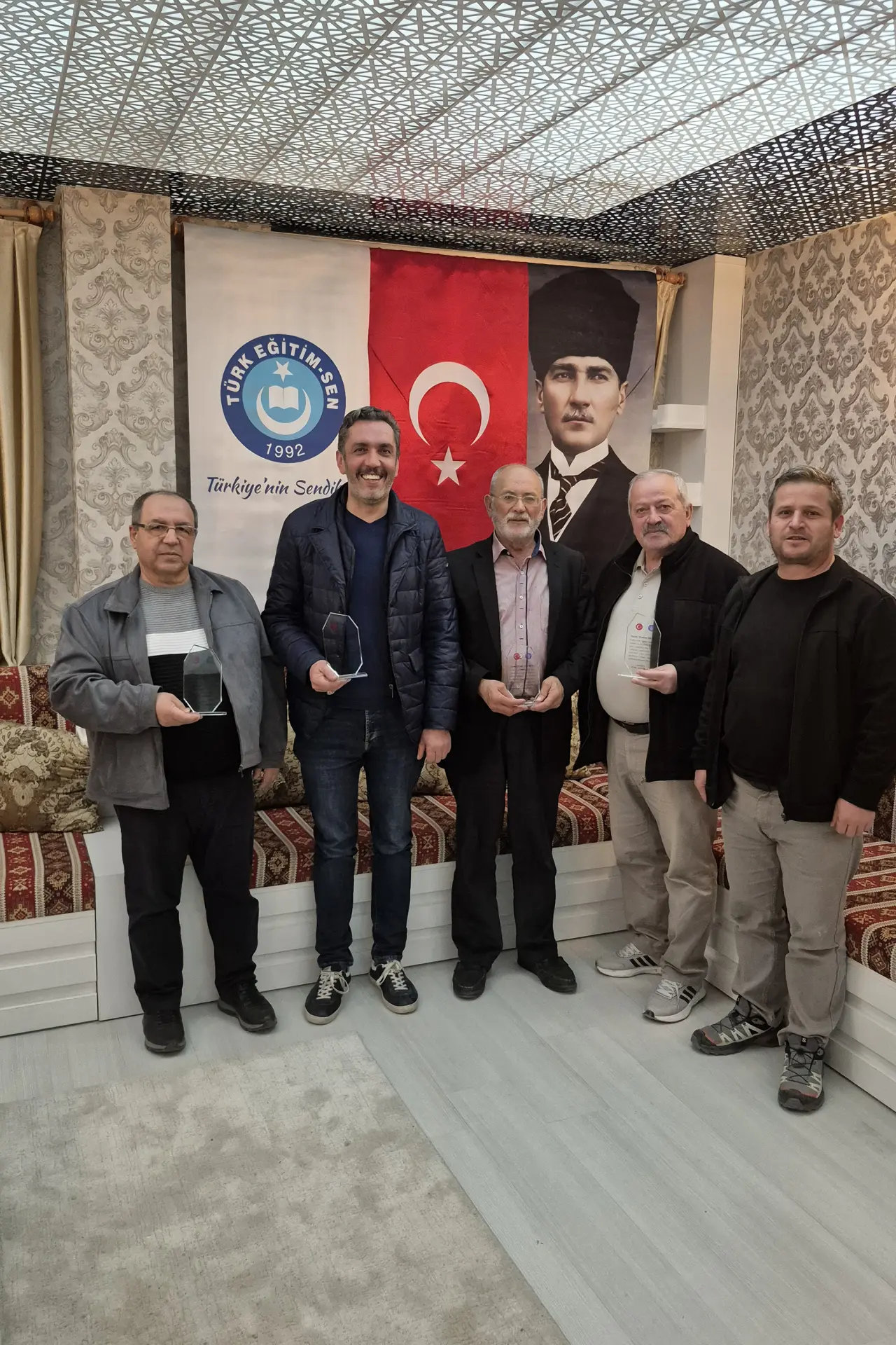 Kelkit Türk Eğitim-Sen’den emekli eğitimcilere anlamlı vefa 5