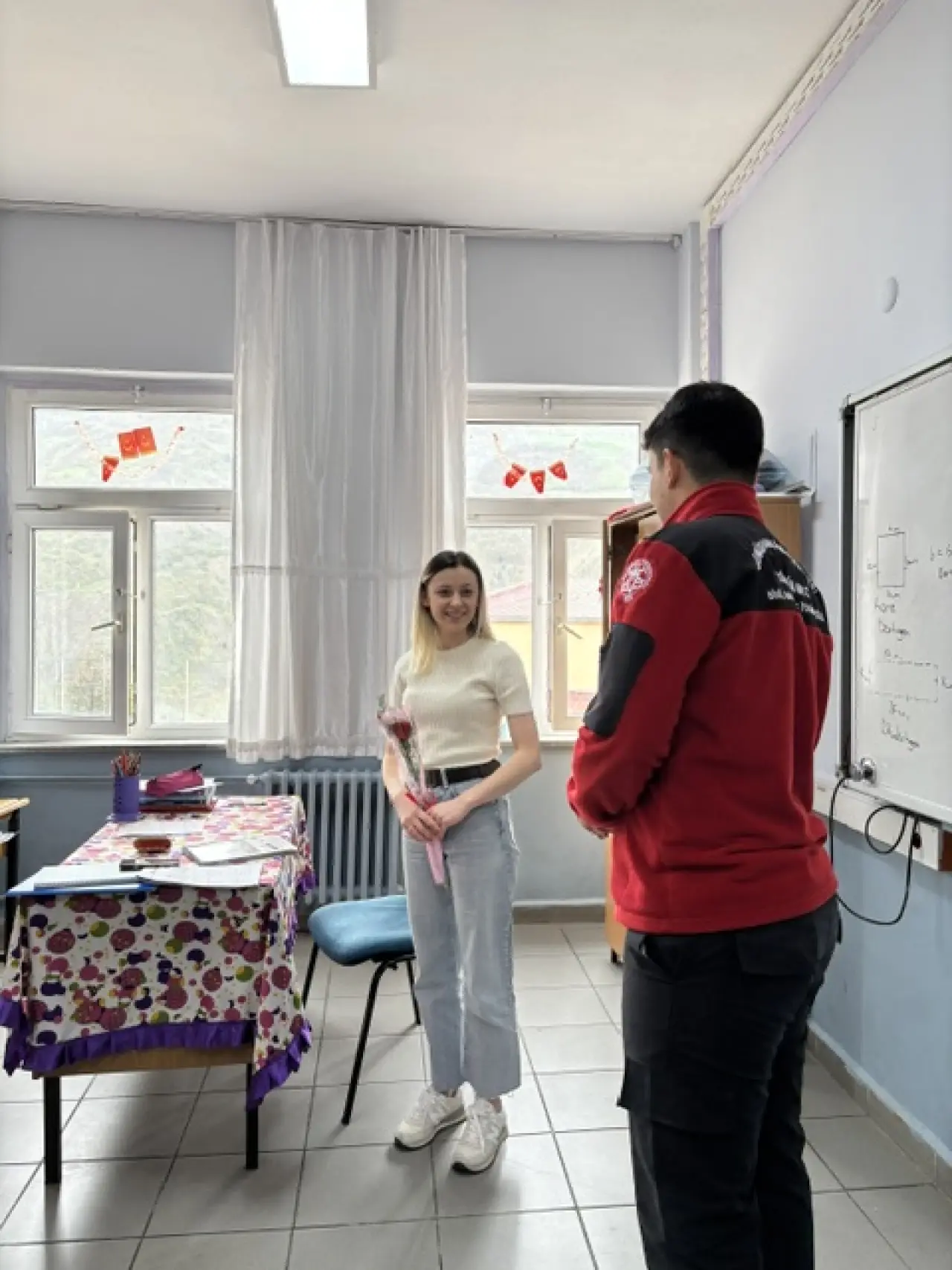 Kürtün Meslek Yüksekokulu Öğrencilerinden Eğitimcilere Vefa Ziyareti 4