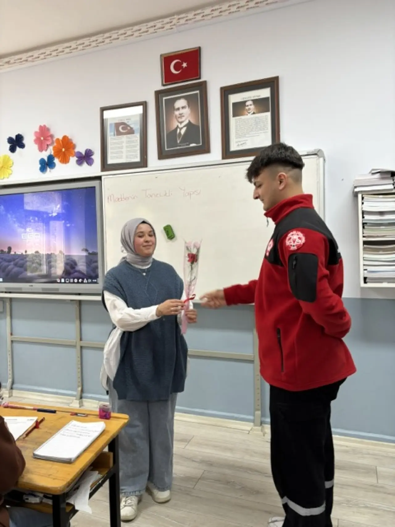 Kürtün Meslek Yüksekokulu Öğrencilerinden Eğitimcilere Vefa Ziyareti 10