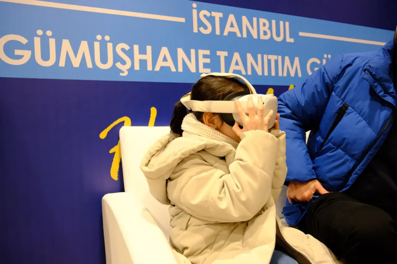 Şiran Belediyesi, İstanbul Gümüşhane Tanıtım Günleri’nde Teknoloji Hamlesiyle Dikkat Çekti 4