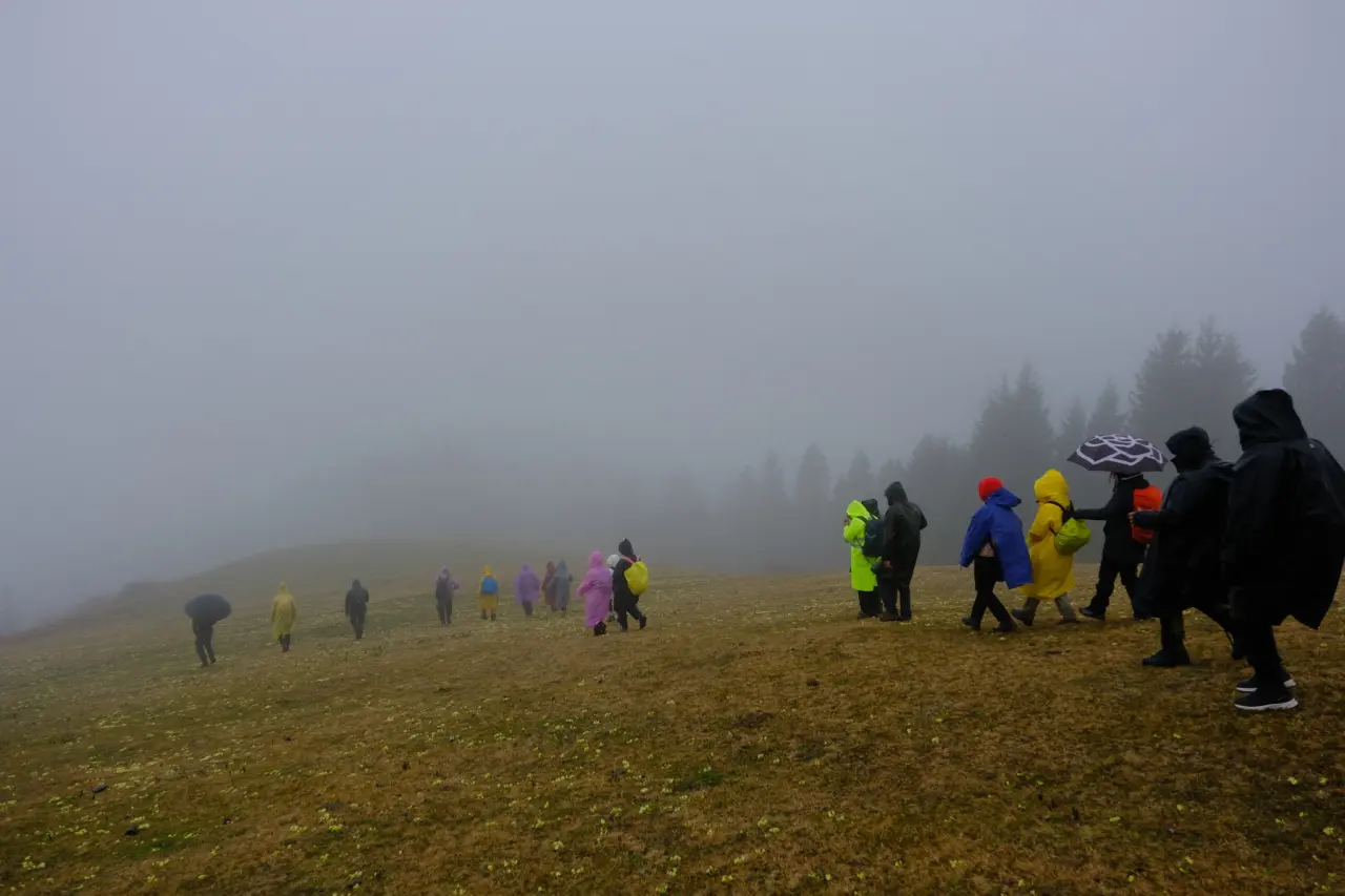 Sisler Altında 11 Kilometrelik Vefa Rotası: Gümüşhaneli dağcılar Tohtamur Yaylasında 15