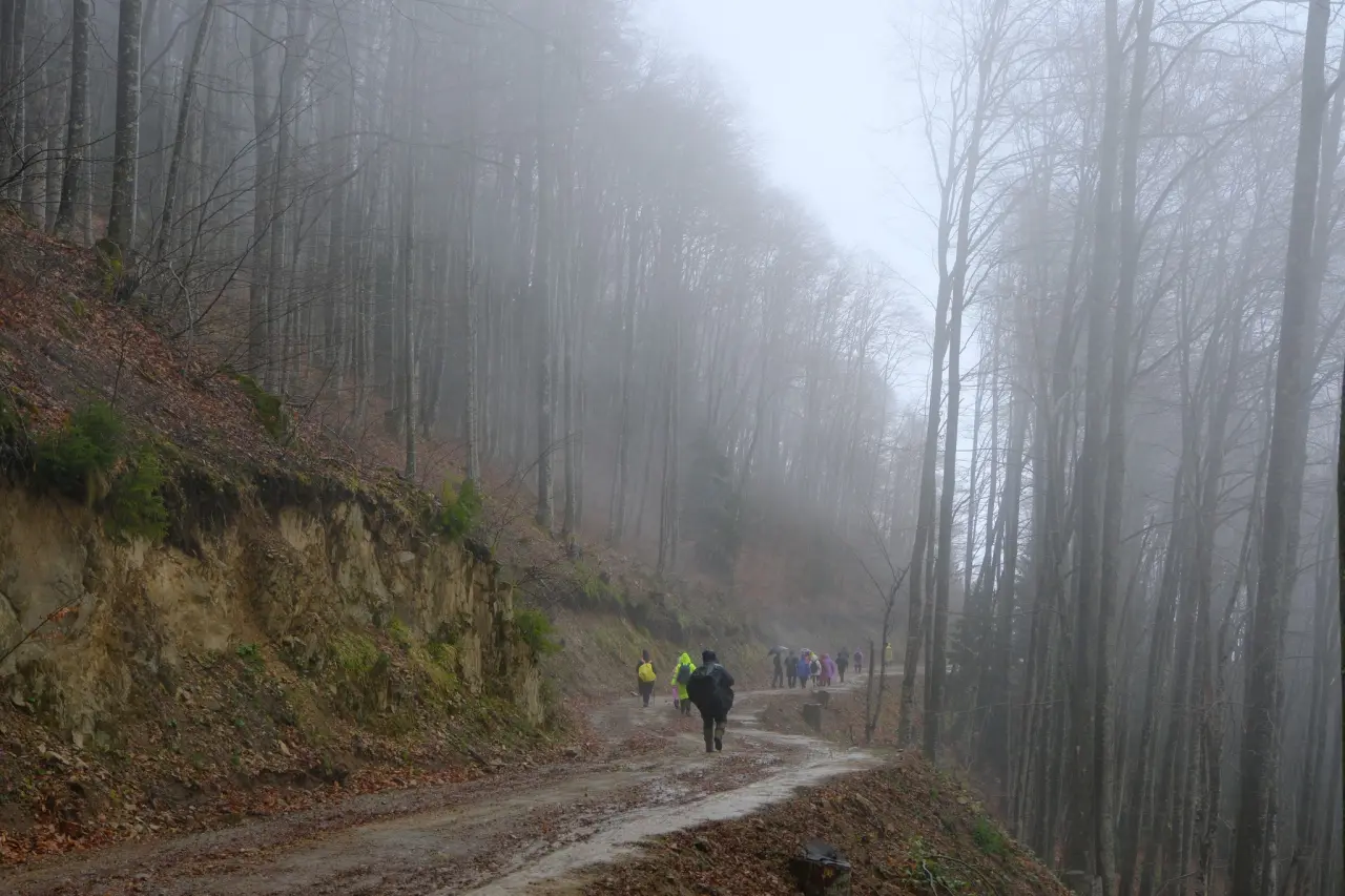 Sisler Altında 11 Kilometrelik Vefa Rotası: Gümüşhaneli dağcılar Tohtamur Yaylasında 4