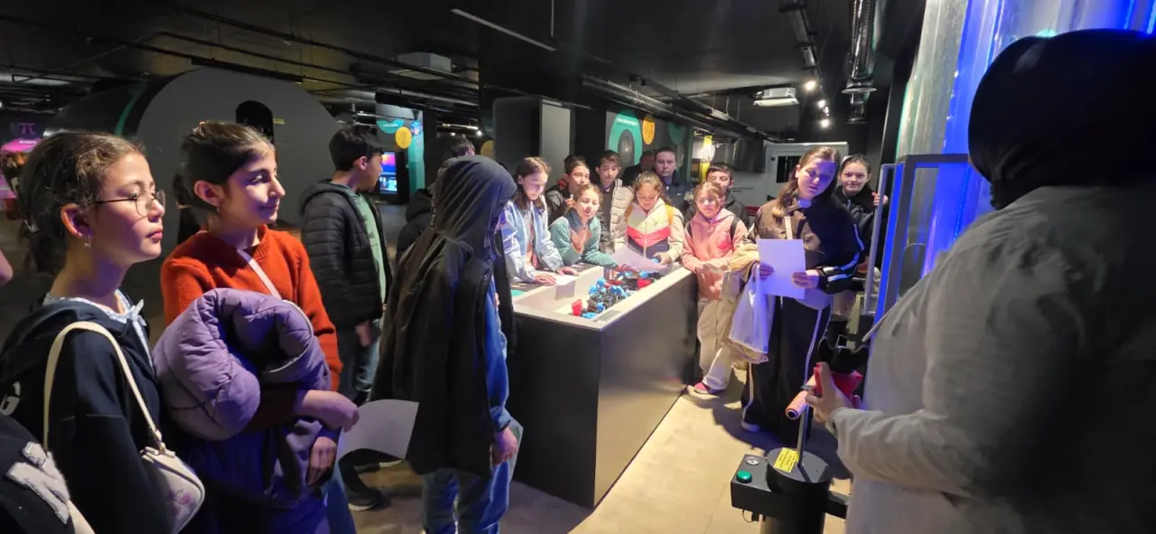 Torullu Öğrenciler Trabzon’da bilimle buluştu 14