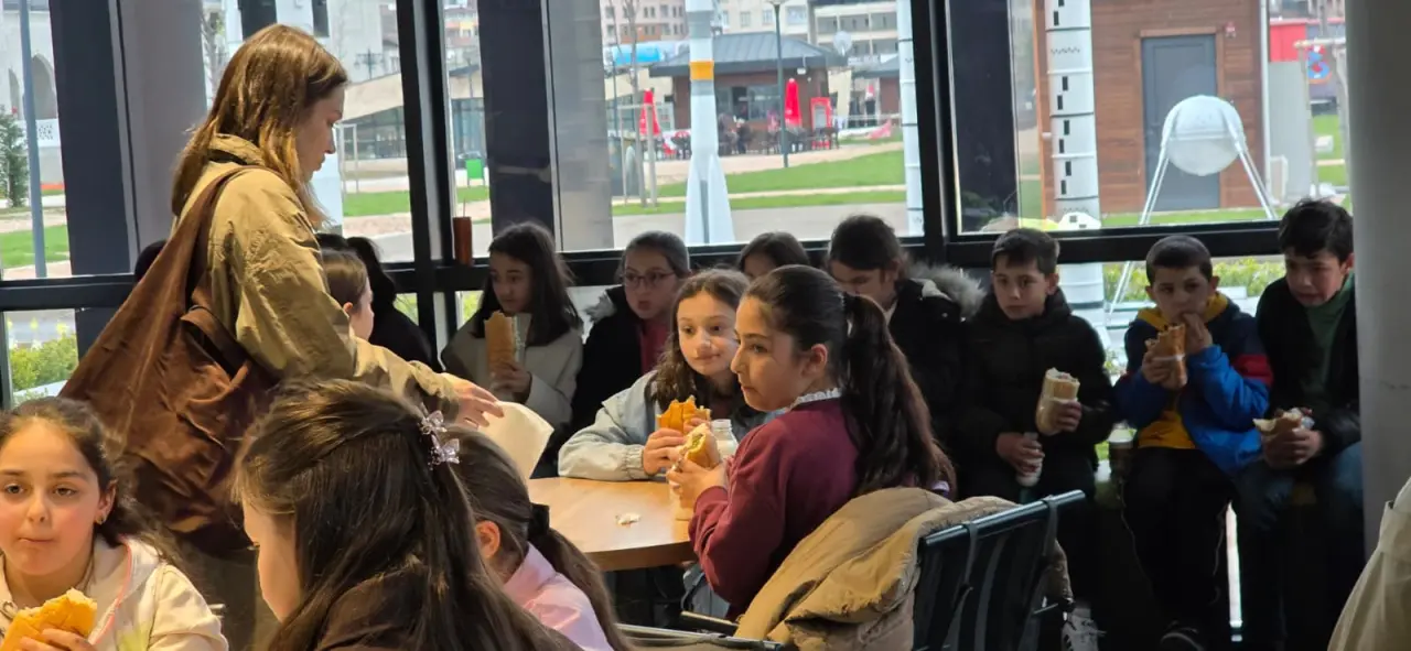 Torullu Öğrenciler Trabzon’da bilimle buluştu 4